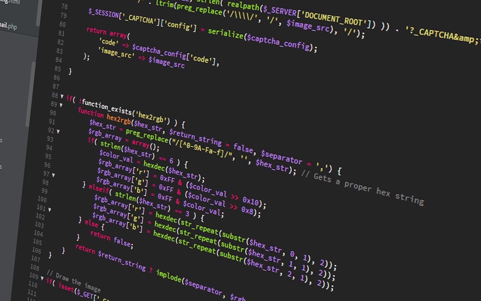 Código PHP colorido exibido em uma tela escura